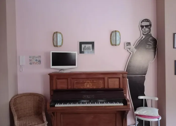 شقة Ghislanzoni Musicista